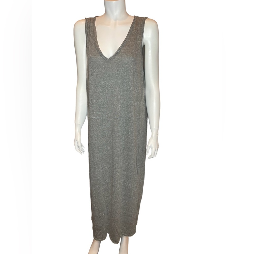 Sleeveless MIDI Dress